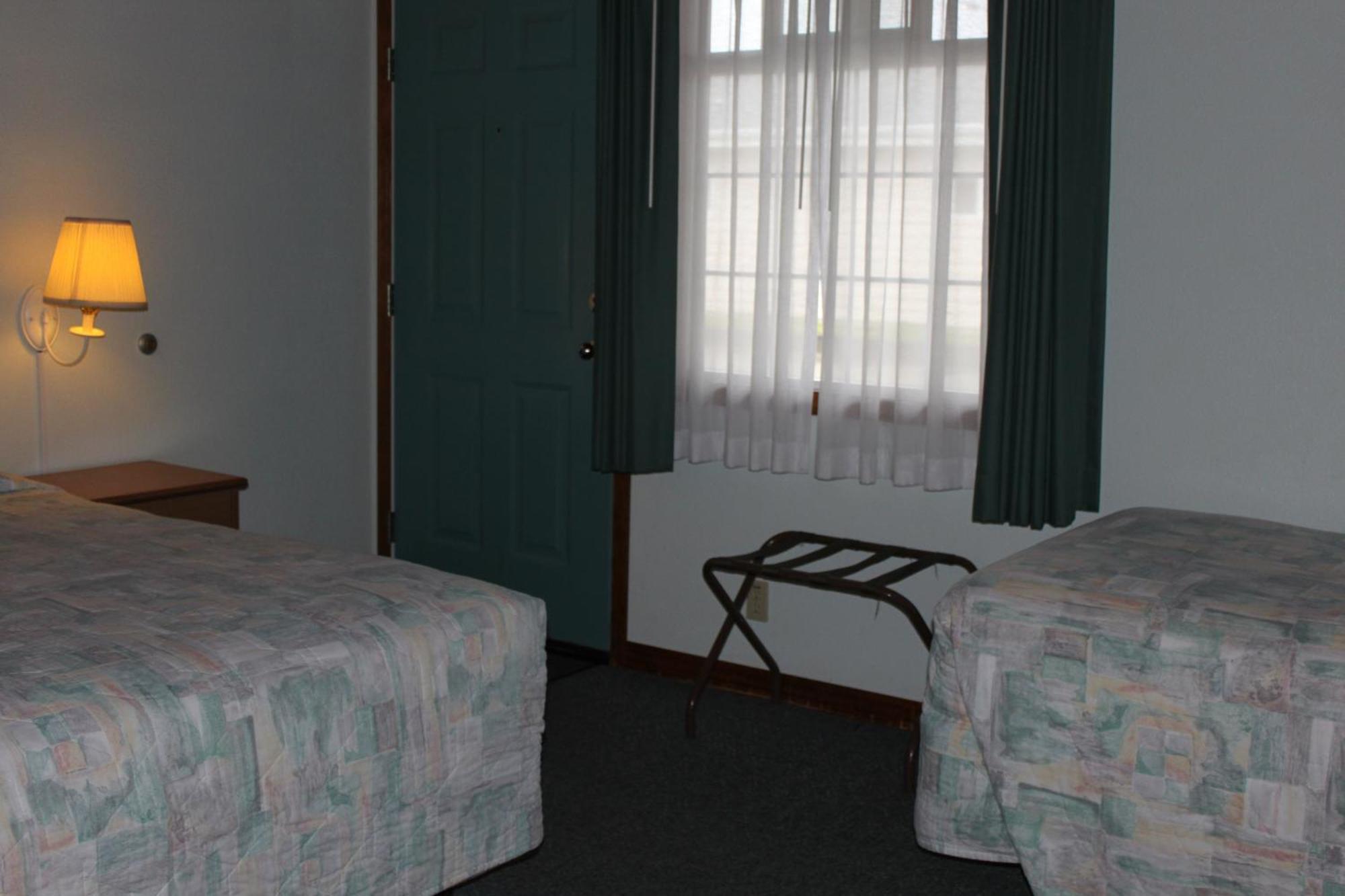 Azalea Lodge Gold Beach Extérieur photo