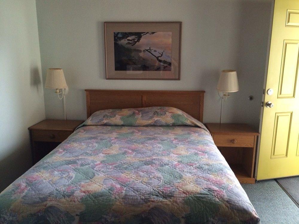 Azalea Lodge Gold Beach Extérieur photo